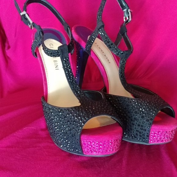Gianni Bini Shoes - Gianni Bini "Tiara" platform pumps